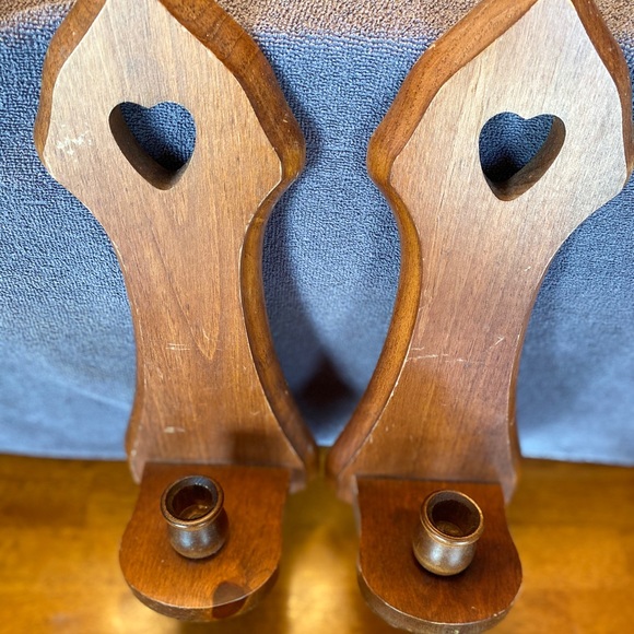 Pair of wood heart wall scones candlestick holders - Picture 2 of 8